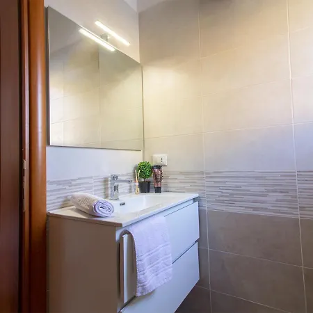 Athena Rooms - Parcheggio Privato Bologne Extérieur photo