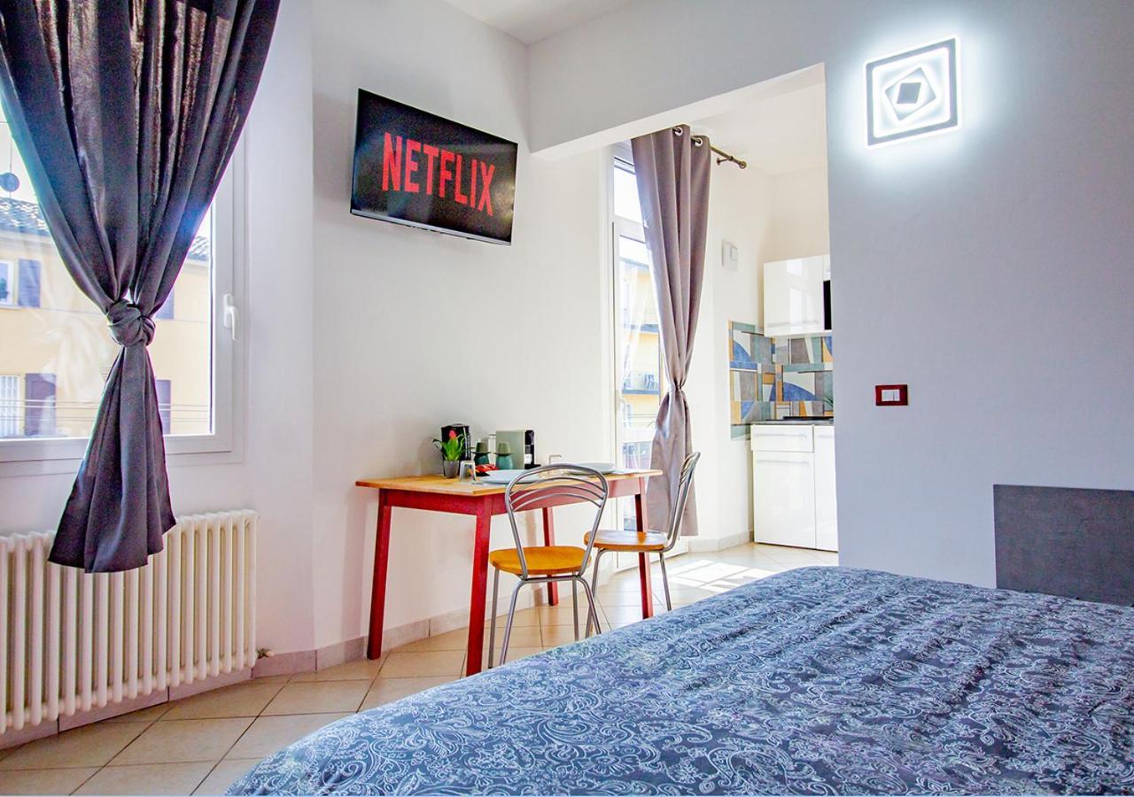 Maison d'hôtes Athena - Parcheggio Privato *